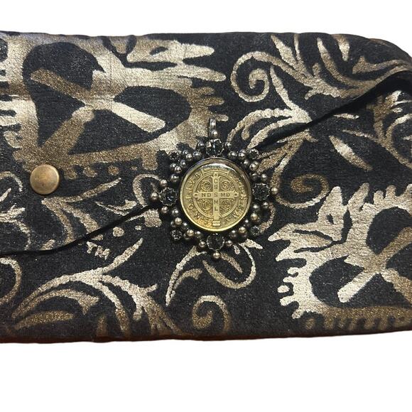 Virgins Saints & Angels Cloister San Benito Medallion - Picture 3 of 4